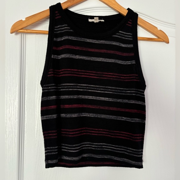 Wilfred Free Tank - Picture 2 of 3